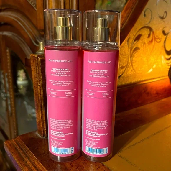 Bath & Body Works Pink Pineapple Sunrise Set - Picture 2 of 2